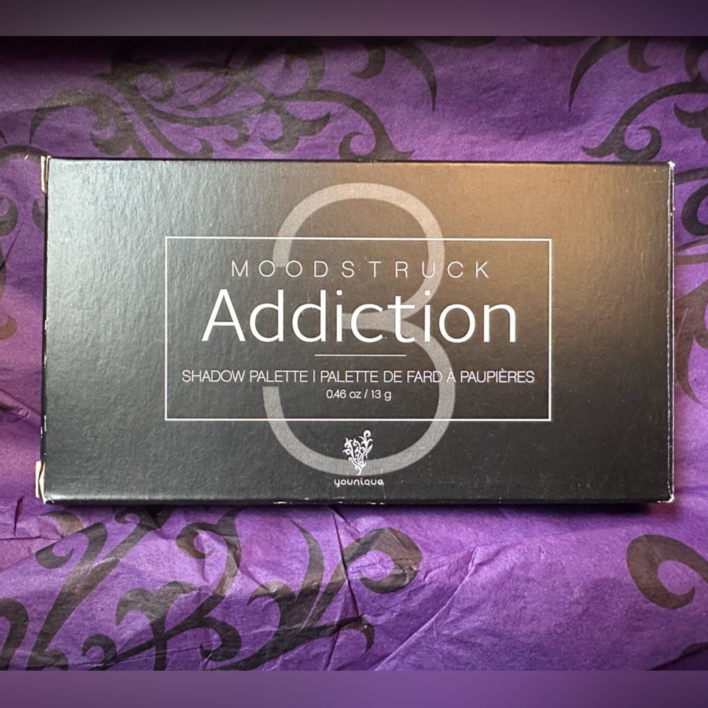 Younique Moodstruck Addiction Shadow Palette #3